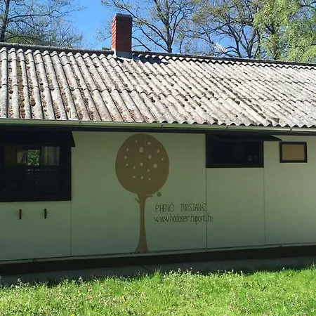 Vendégház Piheno Turistahaz Es Apartman