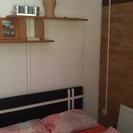 Piheno Turistahaz Es Apartman Bakonyszentlászló